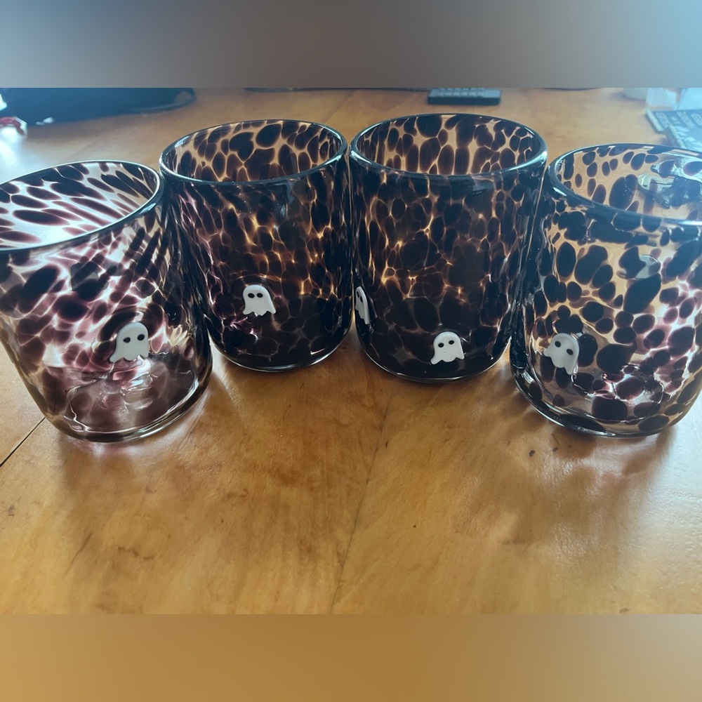 Ghost Patterned Glass Icon - Purple